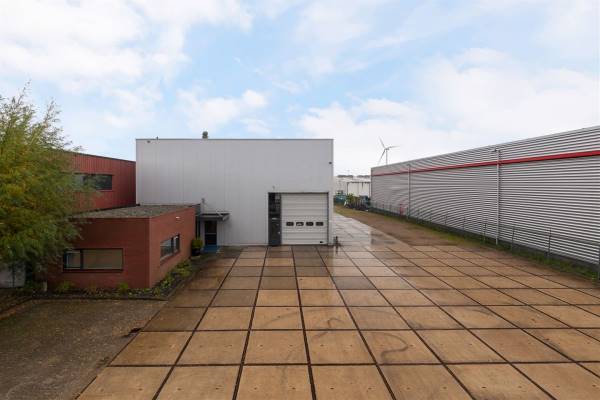 Bedrijfsruimte Symon Spiersweg 9 Zaandam