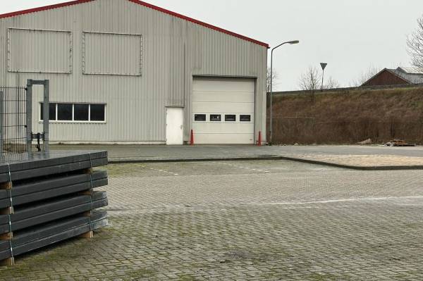Bedrijfsruimte Dollegoorweg 13 Almelo
