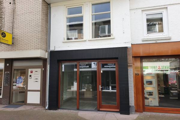 Winkelruimte Laanstraat 93 Baarn