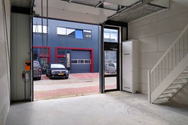 Bedrijfsruimte Steenbakkerij 44 Nieuwerkerk aan den IJssel