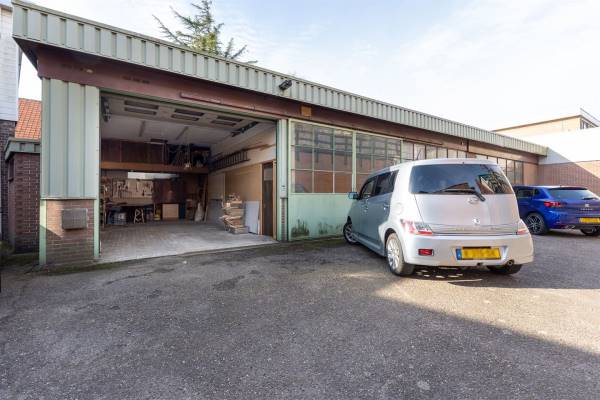 Bedrijfsruimte Voorweg 2 Oostvoorne