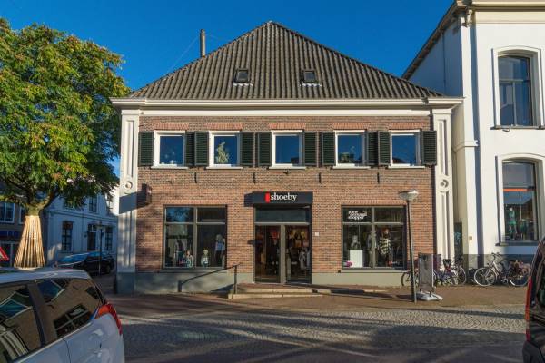 Winkelruimte Markt 20 Aalten