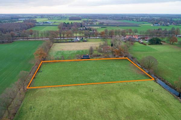 Agrarische grond Kanaal W.Z. Tiendeveen (Gem. Hoogeveen)