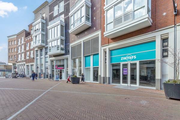 Winkelruimte Uitstraat 99 Spijkenisse