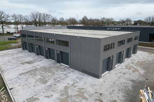 Bedrijfsruimte Vlotbrugweg 13A Almere