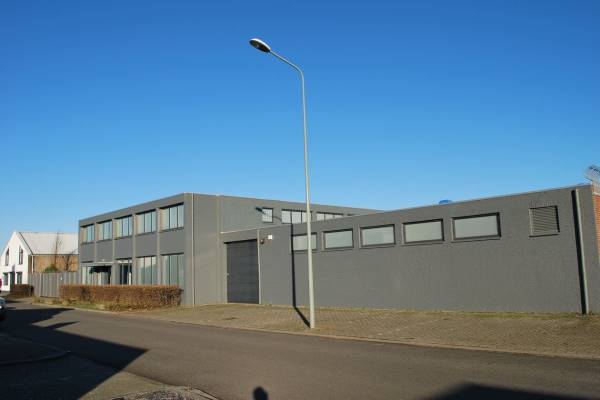 Bedrijfsruimte Karveelweg 16- 18 Maastricht