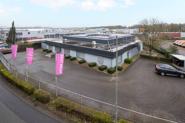 Bedrijfsruimte Wethouder Sangersstraat 5 Beek (LI)
