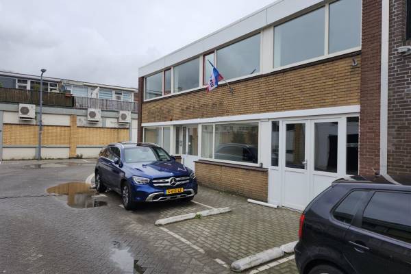 Winkelruimte Baarlandhof 51 Rotterdam