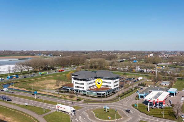 Kantoorruimte Langesteijn 100 Hendrik-Ido-Ambacht
