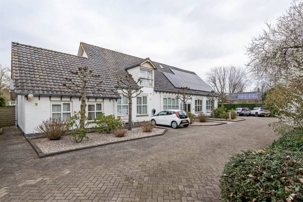 Maatschappelijk vastgoed Dorpsstraat 8 Kerk-Avezaath (Gem. Buren)