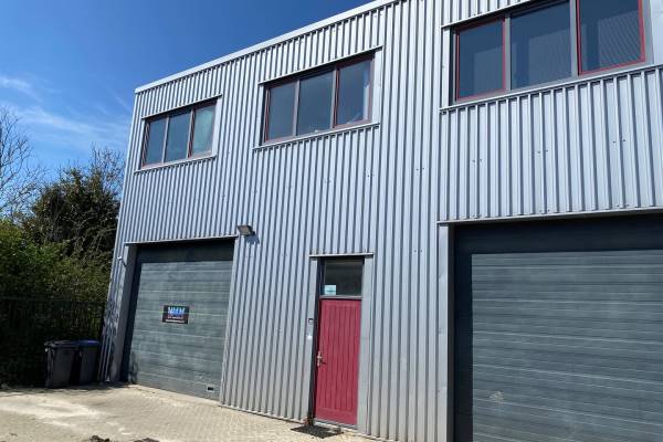 Bedrijfsruimte Langeweg 18B Oostvoorne