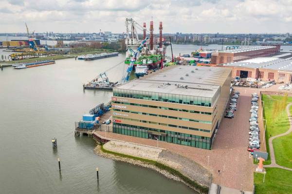Bedrijfsruimte Scheepsbouwweg 67 Rotterdam
