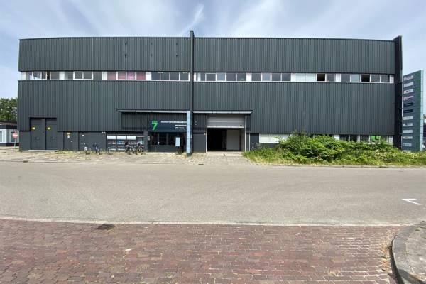 Bedrijfsruimte Neutronstraat 7 - 15 Groningen