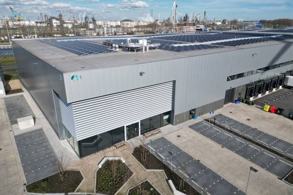 Bedrijfsruimte Nieuwesluisweg 100 DC1 - 2 Botlek Rotterdam