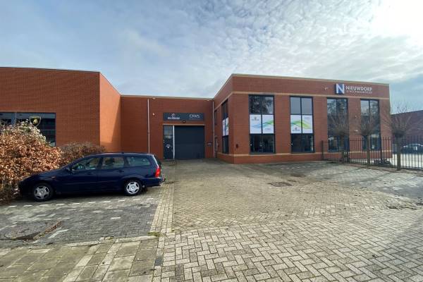 Bedrijfsruimte Zwolseweg 58 Barendrecht