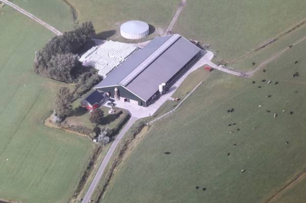 Agrarisch bedrijf Wierewei 11 Aldtsjerk