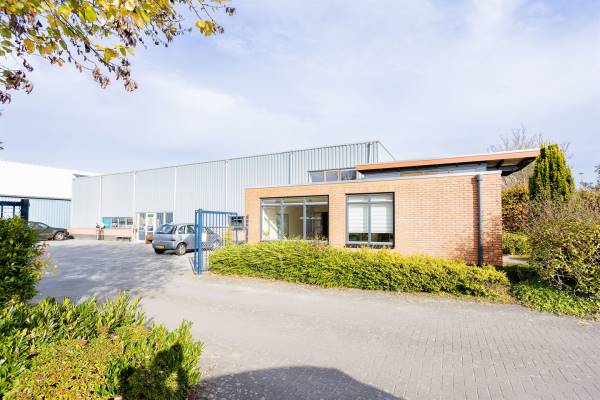 Bedrijfsruimte Hoevenkamp 8 - 10 Gieten