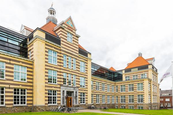 Kantoorruimte Burg. de Hesselleplein 31A Heerlen