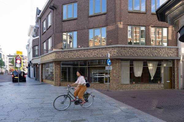 Winkelruimte Schapenmarkt 26 - 28 Den Bosch