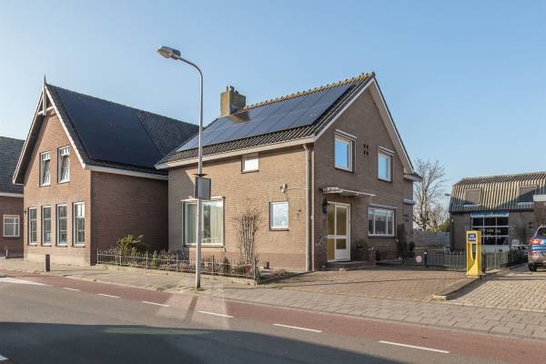 Bedrijfsruimte Simon van Capelweg 131 Noorden