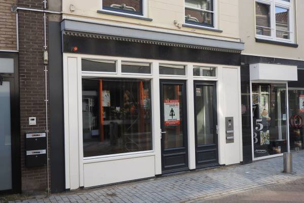 Winkelruimte Voorstraat 10 Woerden