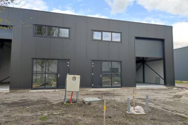 Bedrijfsruimte Huygensstraat 54A Emmen