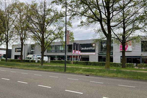 Winkelruimte Nijverheidsweg 12 Helmond