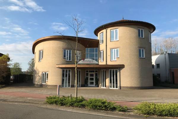 Kantoorruimte Mary Zeldenrustlaan 28 Rijen