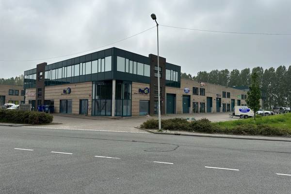 Bedrijfsruimte Kiotoweg 321 Rotterdam