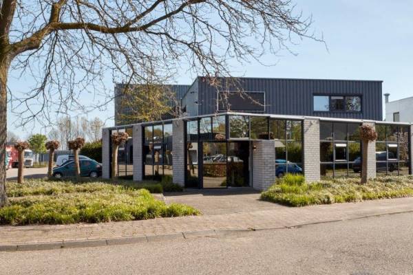 Kantoorruimte Ambachtsweg 2 Bavel (Gem. Breda)