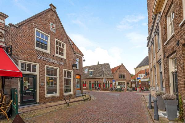 Winkelruimte Middendam 4 Monnickendam