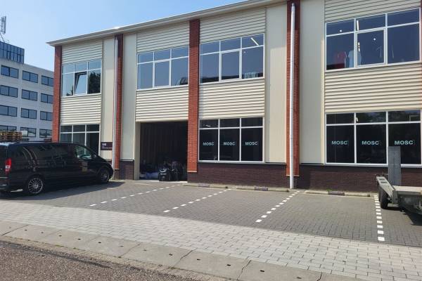 Bedrijfsruimte Cypresbaan 38b Capelle aan den IJssel