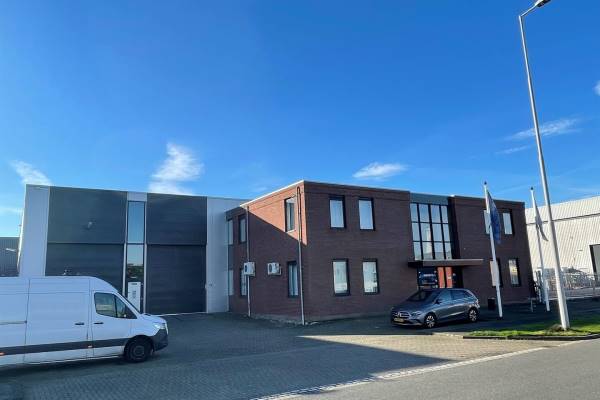 Bedrijfsruimte Klompenmakerstraat 22 Hoogvliet Rotterdam