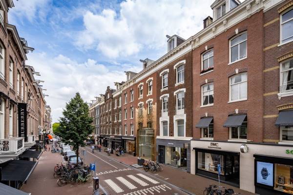 Kantoorruimte Pieter Cornelisz. Hooftstraat 47 Amsterdam