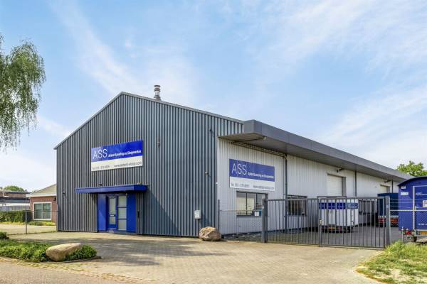 Bedrijfsruimte Lonnekerbrugstraat 1 Enschede