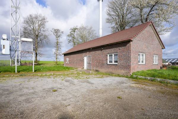 Bedrijfsruimte Echterbaan 1b Schinveld