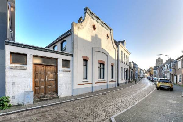 Maatschappelijk vastgoed Sint Janstraat 58 Oosterhout (NB)