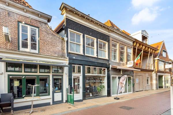 Winkelruimte Woldpromenade 47 Steenwijk