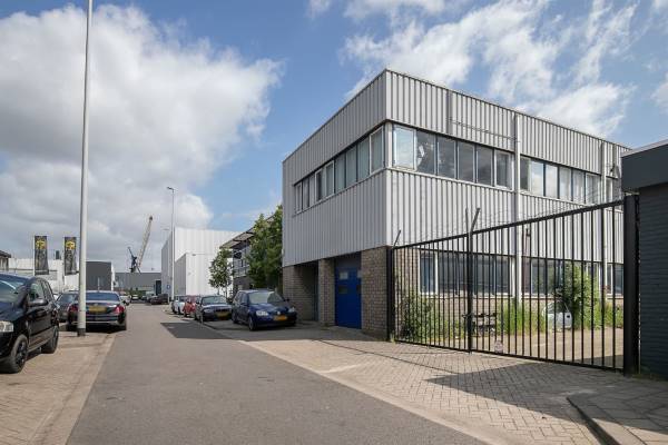Bedrijfsruimte R&#233;aumurstraat 4a Dordrecht