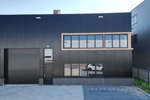 Bedrijfsruimte Newtonstraat 12a Numansdorp