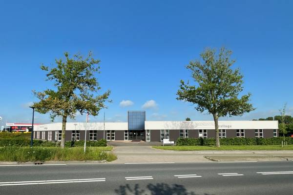 Winkelruimte Grensweg 1 Harlingen