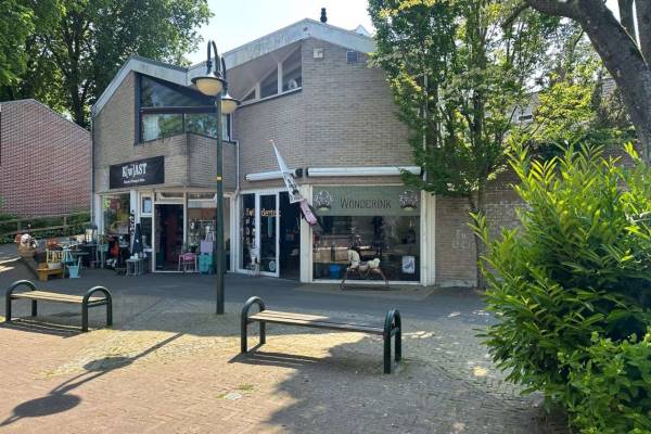 Winkelruimte Paardenmarkt 21 Schoorl