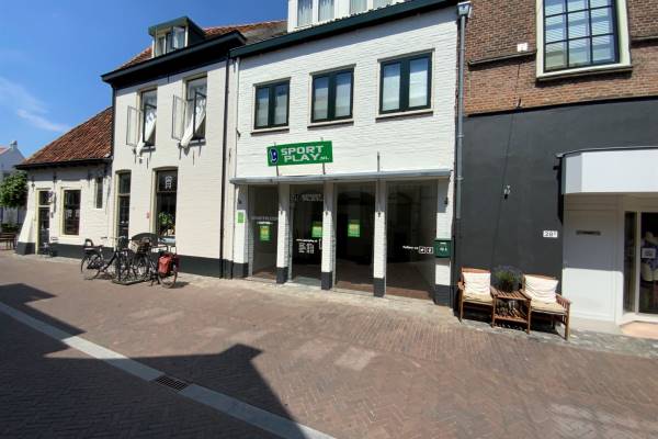 Winkelruimte Kerkstraat 40 Hattem