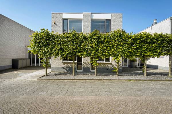 Kantoorruimte Hoefbladstraat 16- 18 Nieuw-Vennep