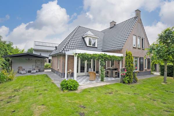 Bedrijfsruimte Van der Pijlweg 17 Bergentheim