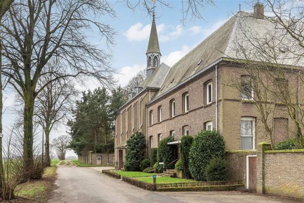 Maatschappelijk vastgoed Carmelitessenweg 1 Zenderen