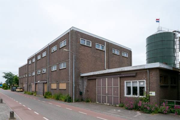Bedrijfsruimte Westeinde 250 Berkhout