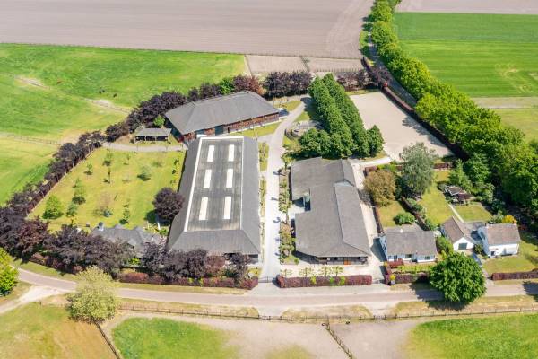 Agrarisch bedrijf Kapelstraat 8 14 Leende