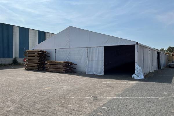 Verhard buitenterrein Marchandweg 47 Barneveld