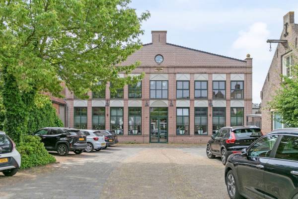 Kantoorruimte Grotestraat 132a Waalwijk